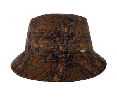 0 Bucket hat hand crafted wool